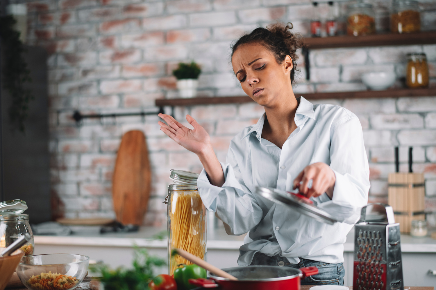 How Not To Smell Like Your Kitchen When You're Cooking