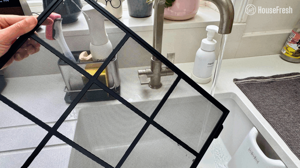 Vital 200s washable prefilter