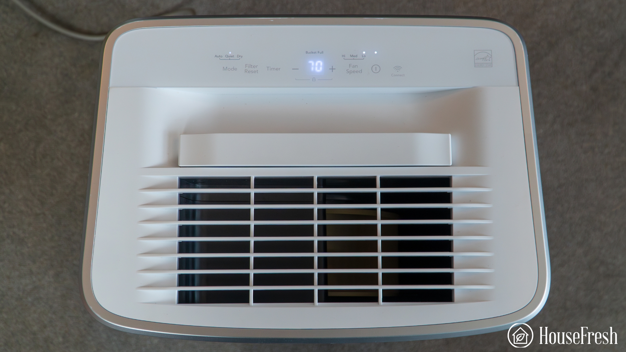 Frigidaire FGAC5044W1 Above