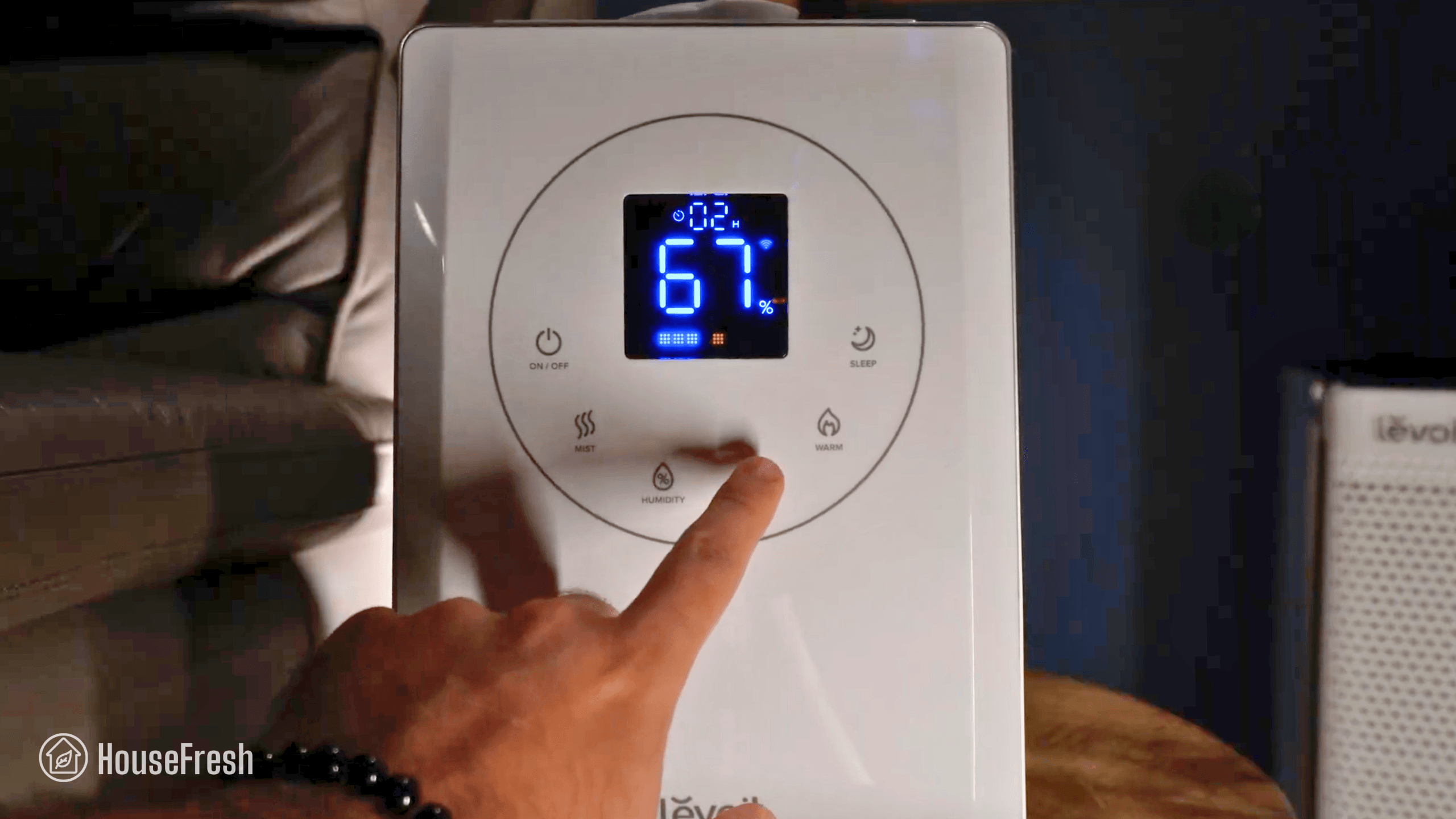 Levoit LV600S Controls